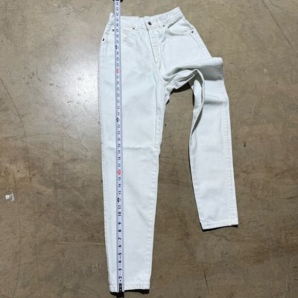 Vintage Levi’s 900 Series White Denim Jeans Size 10 Women’s Measure 26x30 - Picture 11 of 13